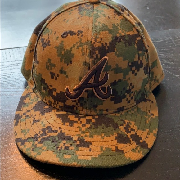 New Era Other - ATLANTA BRAVES New Era camp hat 7 1/4